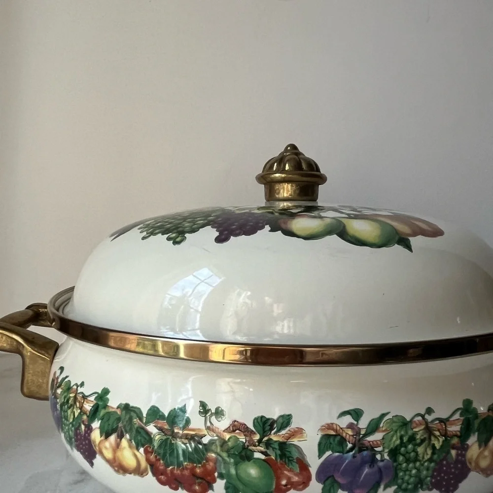 Vintage Tabletops Unlimited Fruit Design Enamel on Metal Casserole  with…